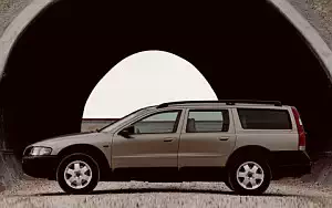   Volvo V70 XC - 2001