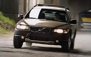   Volvo V70 XC - 2001