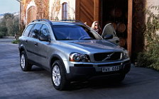   Volvo XC90 - 2003