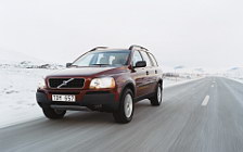   Volvo XC90 - 2004