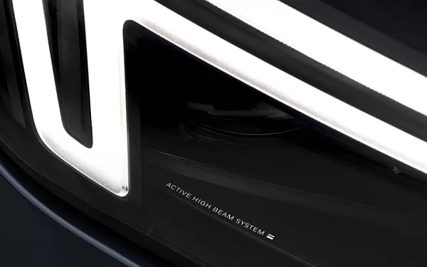   Volvo XC90 B5 AWD - 2024